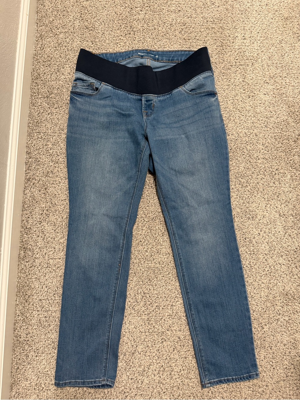 Old Navy Light Blue Maternity Skinny Jeans with Navy Waistband